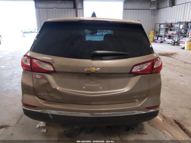 Продаж на аукціоні авто 2018 Chevrolet Equinox Lt, vin: 2GNAXSEVXJ6180913, номер лоту: 44823983