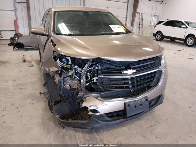 Продаж на аукціоні авто 2018 Chevrolet Equinox Lt, vin: 2GNAXSEVXJ6180913, номер лоту: 44823983