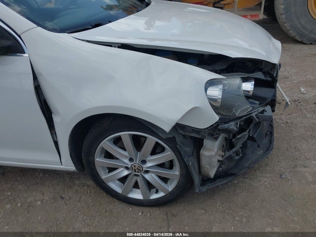 3VWPL7AJ3EM600129 Volkswagen Jetta Sportwagen 2.0l Tdi
