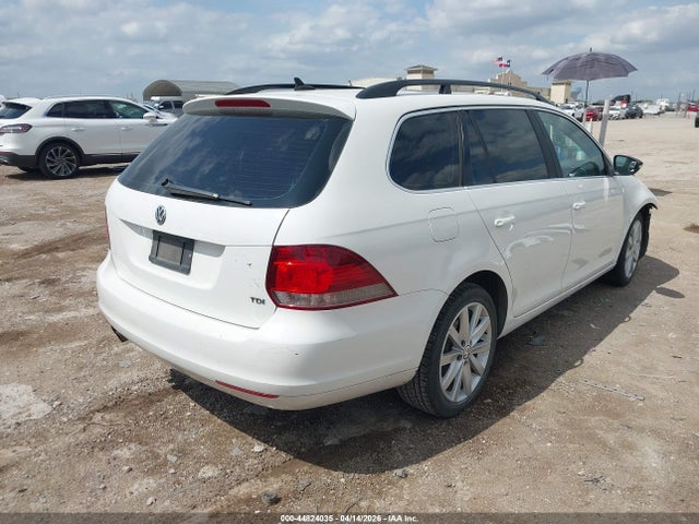 3VWPL7AJ3EM600129 Volkswagen Jetta Sportwagen 2.0l Tdi