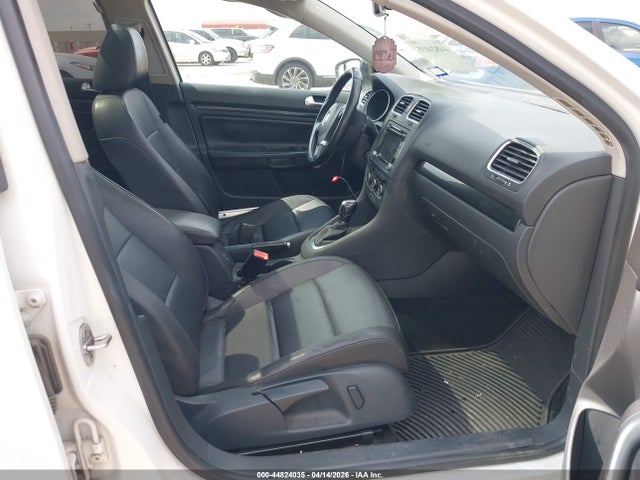 3VWPL7AJ3EM600129 Volkswagen Jetta Sportwagen 2.0l Tdi