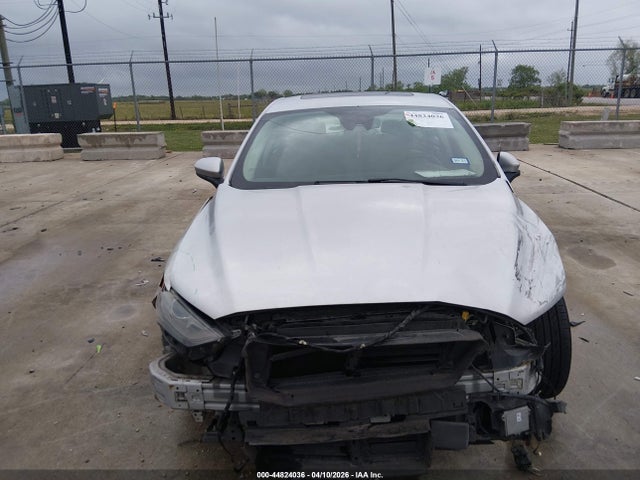 Ford Fusion Hybrid Se 2019 3FA6P0LU7KR106619 Image 12