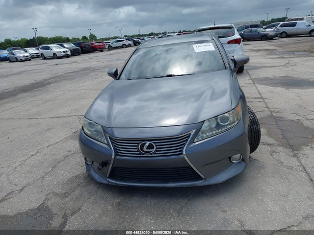 44824050 :رقم المزاد ، JTHBK1GG7D2076870 vin ، 2013 Lexus Es 350 مزاد بيع
