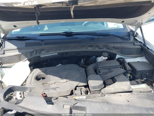 5NMZUDLB0JH054433 Hyundai Santa Fe Sport 2.4l