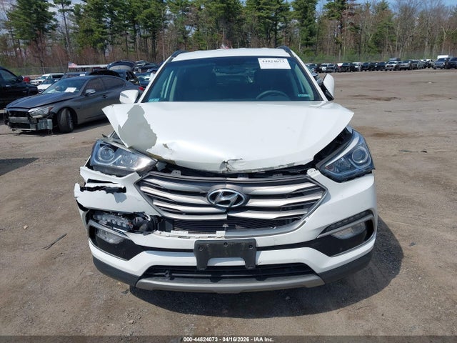 5NMZUDLB0JH054433 Hyundai Santa Fe Sport 2.4l