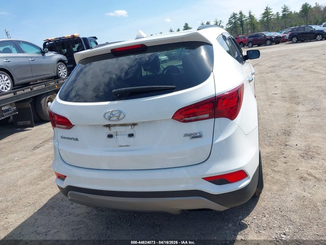 5NMZUDLB0JH054433 Hyundai Santa Fe Sport 2.4l