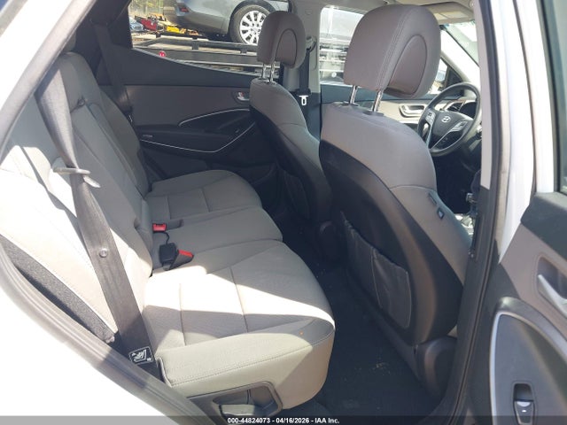 5NMZUDLB0JH054433 Hyundai Santa Fe Sport 2.4l
