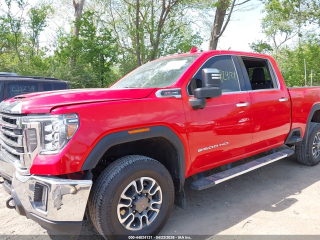 44824121 :رقم المزاد ، 1GT49NE75MF125976 vin ، 2021 Gmc Sierra 2500hd 4wd  Standard Bed Slt مزاد بيع