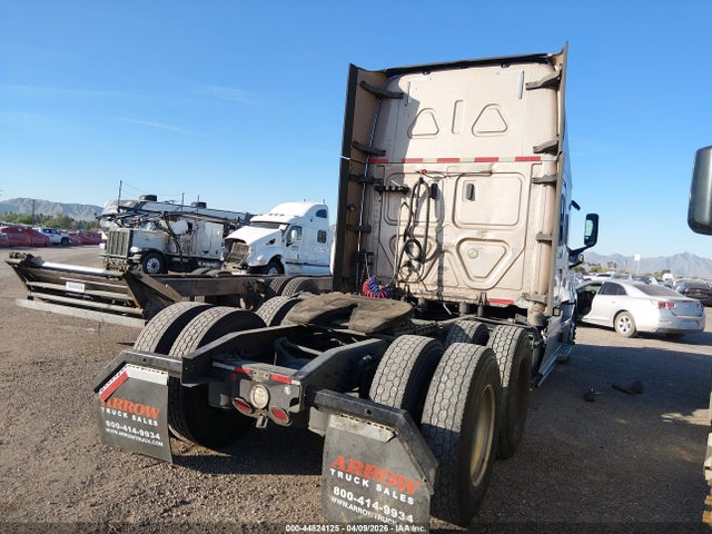 Продаж на аукціоні авто 2020 Freightliner New Cascadia 126, vin: 3AKJHHDR3LSLG4820, номер лоту: 44824125