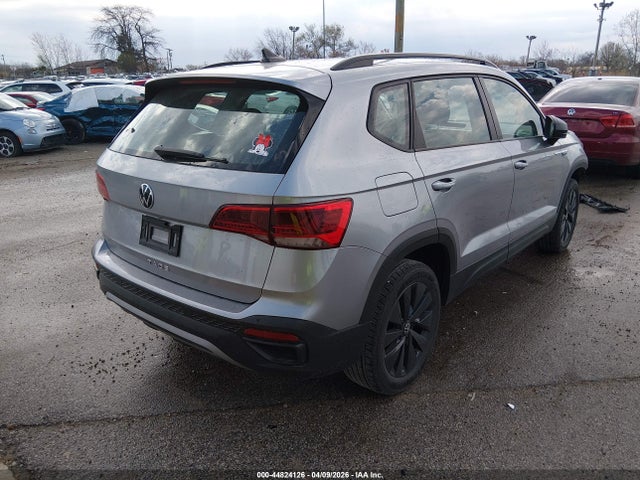 Продажа на аукционе авто 2024 Volkswagen Taos 1.5t S, vin: 3VV5X7B29RM020333, номер лота: 44824126
