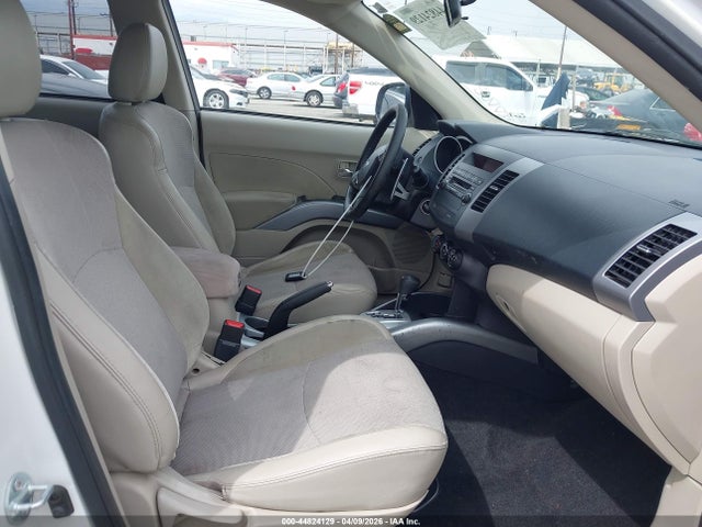 2011 MITSUBISHI OUTLANDER JA4AS3AW7BU018004 Photo 4