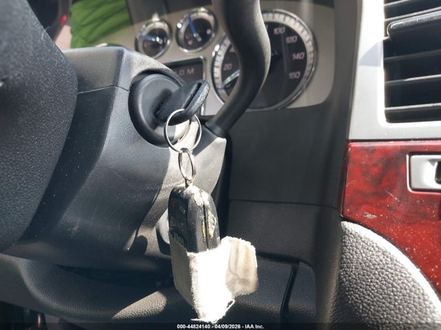 Aukcja sprzedaży 2013 Cadillac Escalade Esv Luxury, vin: 1GYS3HEF1DR151503, numer aukcji: 44824140