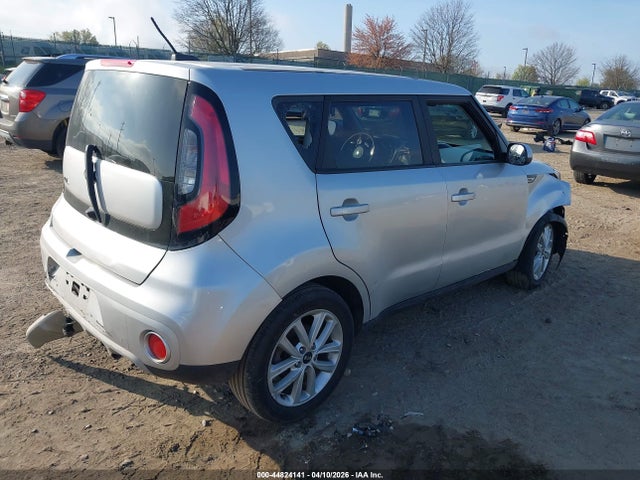 KIA SOUL + 2019 KNDJP3A50K7005818 Image 4