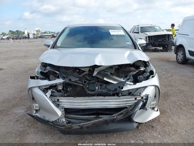 Продажа на аукционе авто 2018 Toyota Prius Prime Advanced, vin: JTDKARFP4J3089523, номер лота: 44824152
