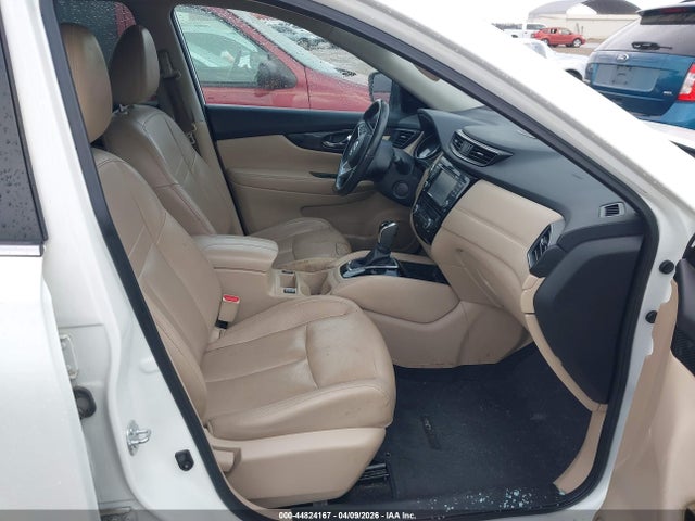 2017 Nissan Rogue Sl მანქანა იყიდება აუქციონზე, vin: 5N1AT2MT9HC805433, აუქციონის ნომერი: 44824167