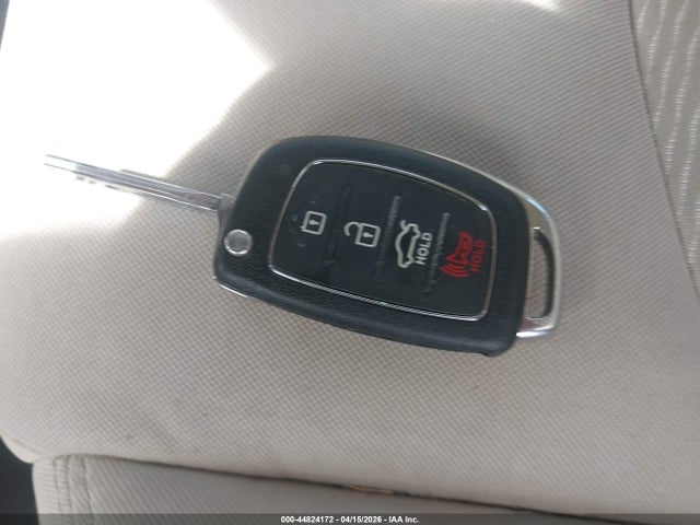 5NPE24AFXGH310308 Hyundai SONATA SE