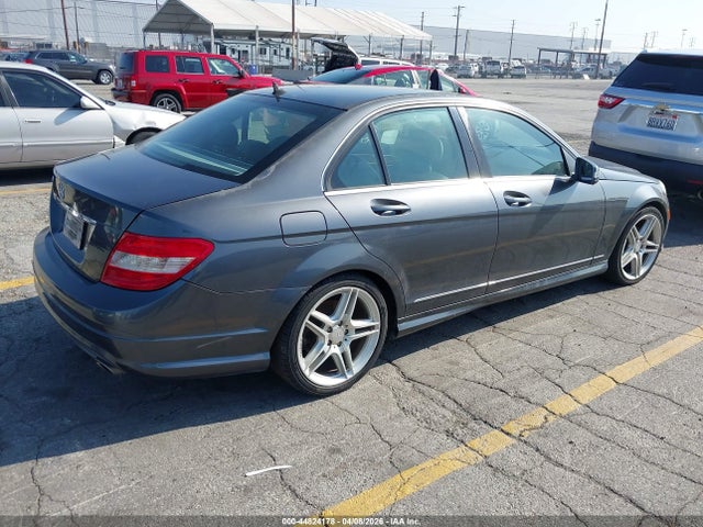 44824178 :رقم المزاد ، WDDGF5EB7AF394251 vin ، 2010 Mercedes-benz C 300 Sport مزاد بيع