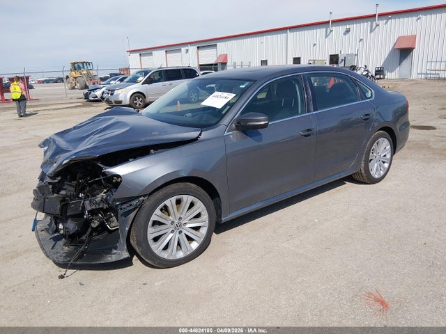 Aukcja sprzedaży 2013 Volkswagen Passat 2.5l Se, vin: 1VWBP7A32DC043827, numer aukcji: 44824180