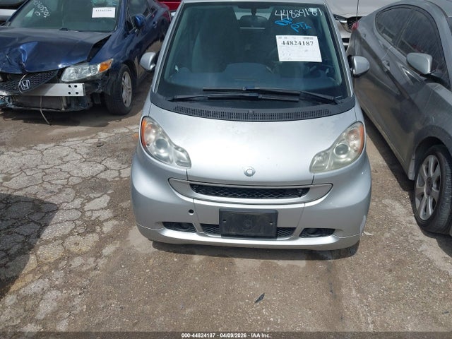Продаж на аукціоні авто 2011 Smart Fortwo Passion, vin: WMEEK3BA6BK461719, номер лоту: 44824187