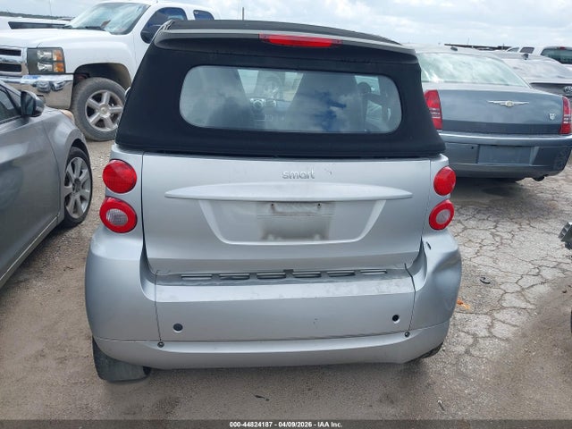 Продаж на аукціоні авто 2011 Smart Fortwo Passion, vin: WMEEK3BA6BK461719, номер лоту: 44824187