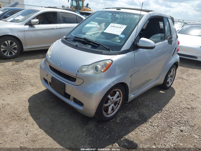 Продаж на аукціоні авто 2011 Smart Fortwo Passion, vin: WMEEK3BA6BK461719, номер лоту: 44824187