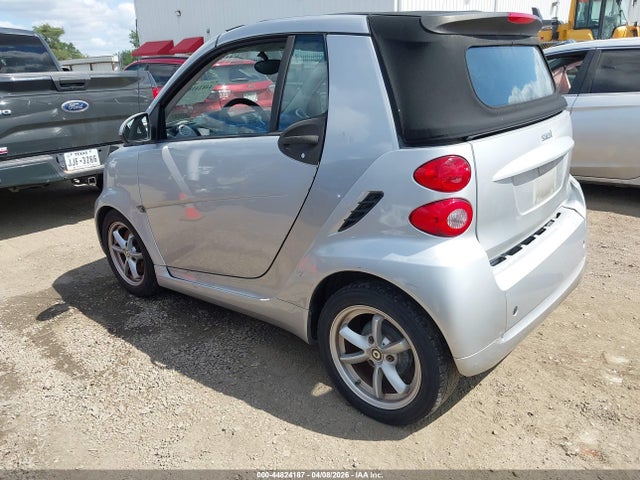 Продаж на аукціоні авто 2011 Smart Fortwo Passion, vin: WMEEK3BA6BK461719, номер лоту: 44824187