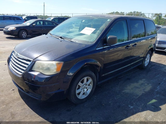 Aukcja sprzedaży 2010 Chrysler Town & Country Lx, vin: 2A4RR2D13AR377001, numer aukcji: 44824196