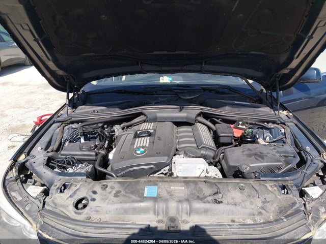 2010 Bmw 528i მანქანა იყიდება აუქციონზე, vin: WBANU5C59AC125767, აუქციონის ნომერი: 44824204