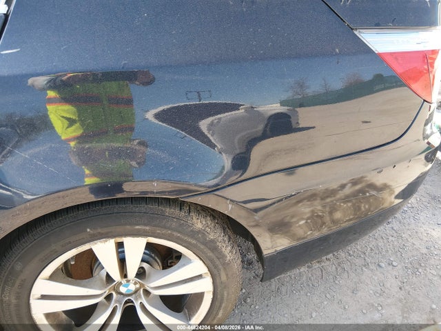 2010 Bmw 528i მანქანა იყიდება აუქციონზე, vin: WBANU5C59AC125767, აუქციონის ნომერი: 44824204