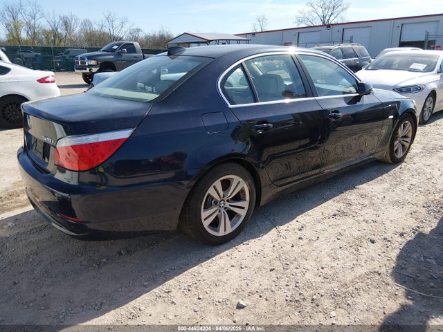 2010 Bmw 528i მანქანა იყიდება აუქციონზე, vin: WBANU5C59AC125767, აუქციონის ნომერი: 44824204