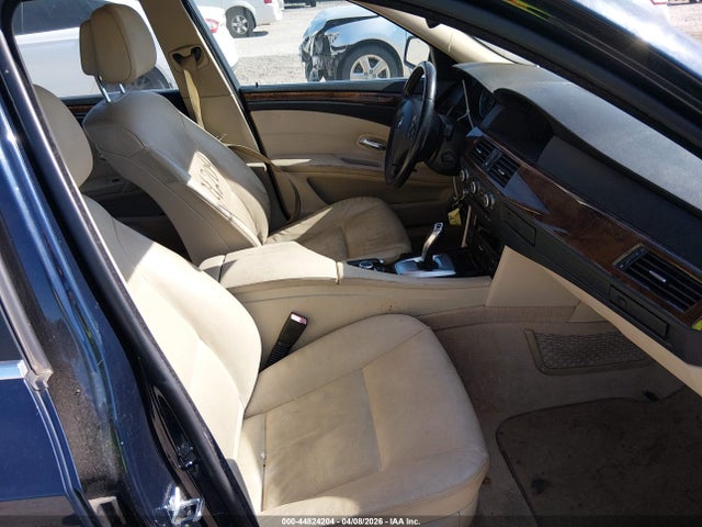 2010 Bmw 528i მანქანა იყიდება აუქციონზე, vin: WBANU5C59AC125767, აუქციონის ნომერი: 44824204
