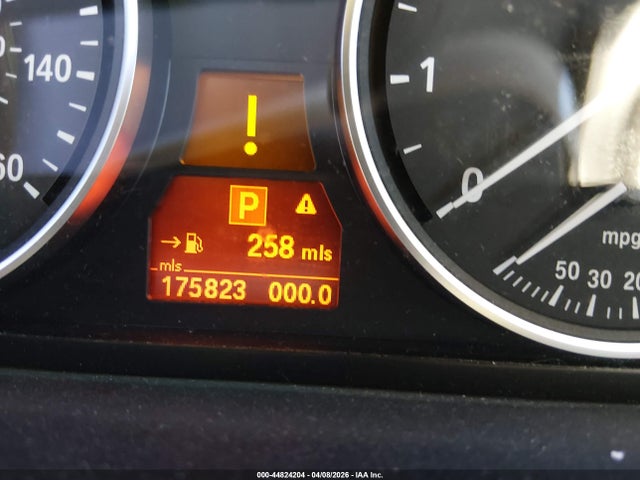2010 Bmw 528i მანქანა იყიდება აუქციონზე, vin: WBANU5C59AC125767, აუქციონის ნომერი: 44824204