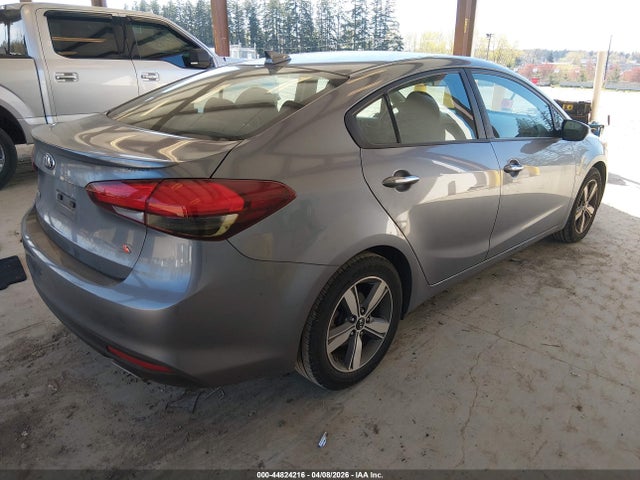 3KPFL4A76JE250842 KIA FORTE S