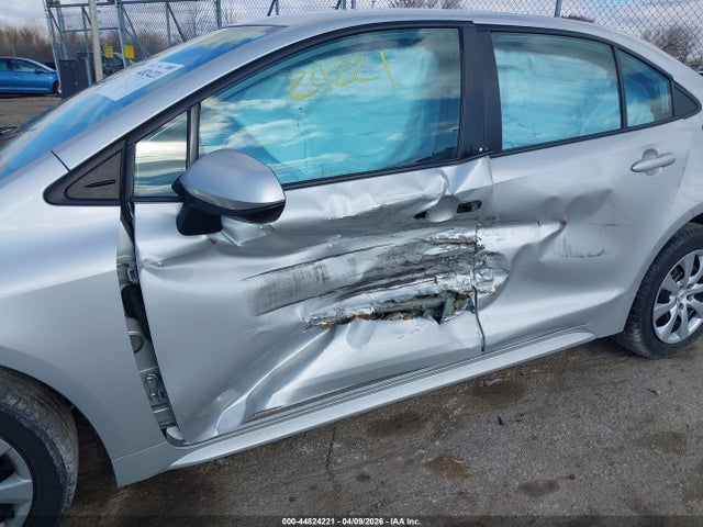 Toyota COROLLA LE 2020 5YFEPRAEXLP121354 Image 6