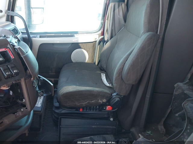 Auction sale of the 2017 Volvo Vnl, vin: 4V4NC9EH3HN973425, lot number: 44824222