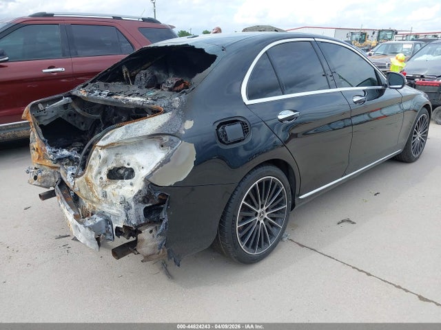 Aukcja sprzedaży 2021 Mercedes-benz C 300 Sedan, vin: W1KWF8DB3MR644814, numer aukcji: 44824243