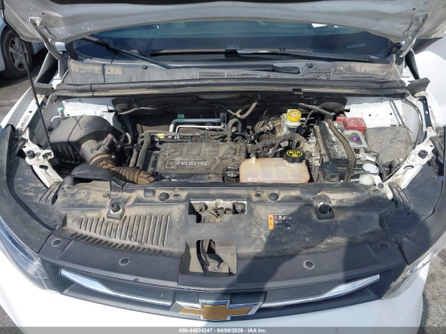 3GNCJKSB1KL406015 Chevrolet TRAX LS
