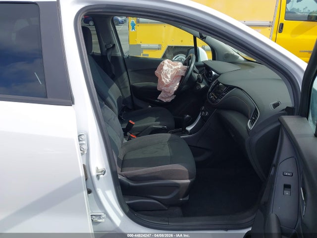 3GNCJKSB1KL406015 Chevrolet TRAX LS