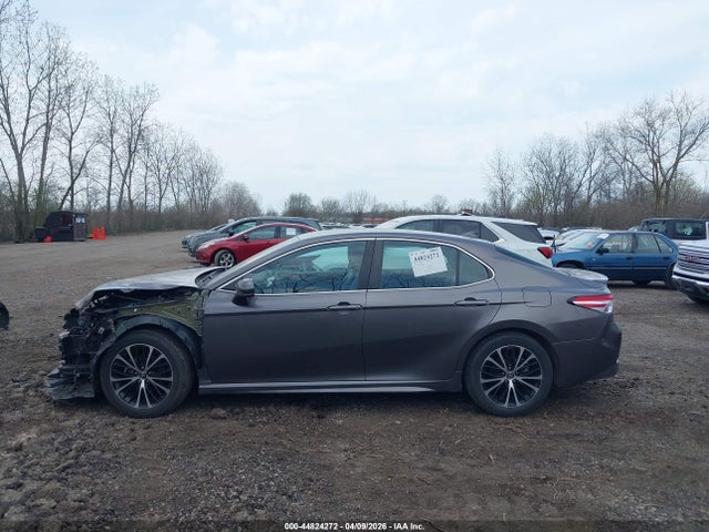 2020 Toyota Camry Se მანქანა იყიდება აუქციონზე, vin: 4T1G11AK9LU343741, აუქციონის ნომერი: 44824272