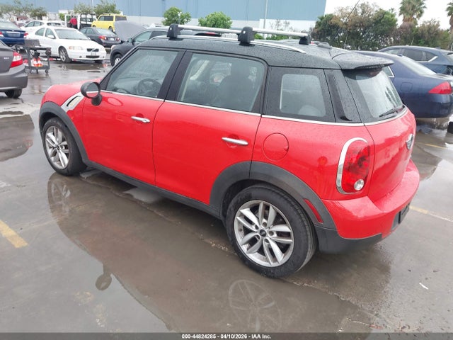 2011 MINI COOPER COUNTRYMAN WMWZB3C59BWM00792 Photo 2
