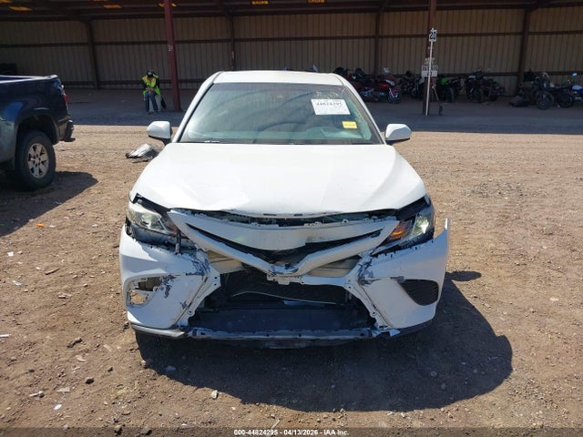 44824295 :رقم المزاد ، JTNB11HK7J3015723 vin ، 2018 Toyota Camry Se مزاد بيع