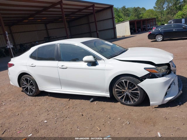 44824295 :رقم المزاد ، JTNB11HK7J3015723 vin ، 2018 Toyota Camry Se مزاد بيع