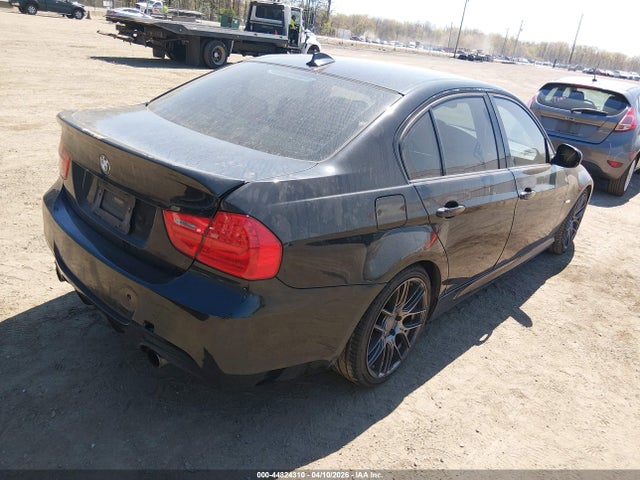 2011 BMW 335I WBAPM5C51BE578277 Photo 3