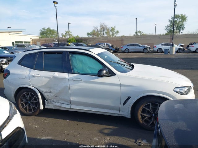 44824337 :رقم المزاد ، 5UX83DP08N9M95945 vin ، 2022 Bmw X3 M40i مزاد بيع