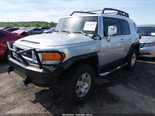 44824342 :رقم المزاد ، JTEBU11F170076757 vin ، 2007 Toyota Fj Cruiser مزاد بيع