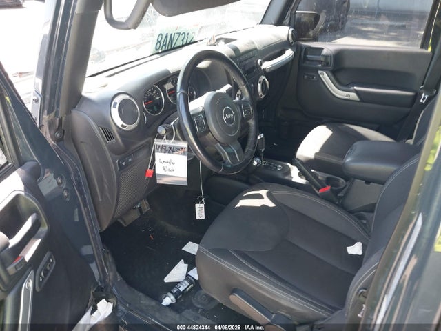 1C4BJWFG8HL685498 Jeep Wrangler Unlimited Rubicon 4x4