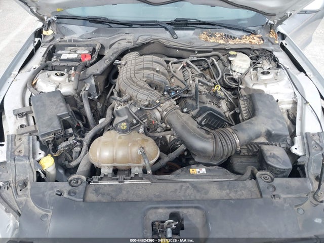 Ford Mustang V6 2016 1FA6P8AM0G5282097 Image 10