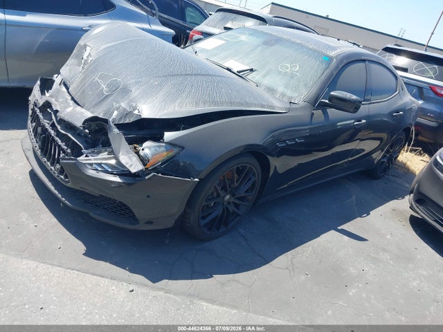Maserati Ghibli S Q4 2015 ZAM57RTA6F1130017 Image 2