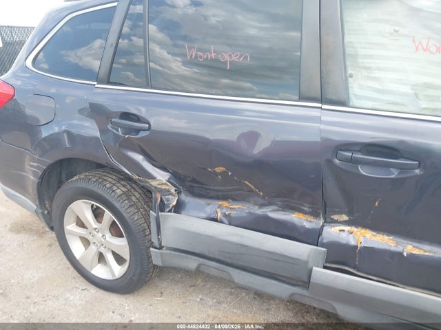 2014 Subaru Outback 2.5i Limited მანქანა იყიდება აუქციონზე, vin: 4S4BRCKC3E3208480, აუქციონის ნომერი: 44824402