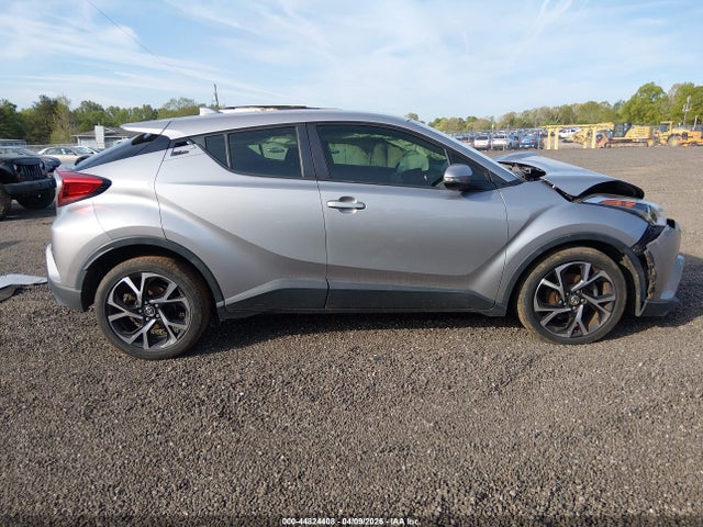 44824408 :رقم المزاد ، JTNKHMBX2J1006666 vin ، 2018 Toyota C-hr Xle مزاد بيع